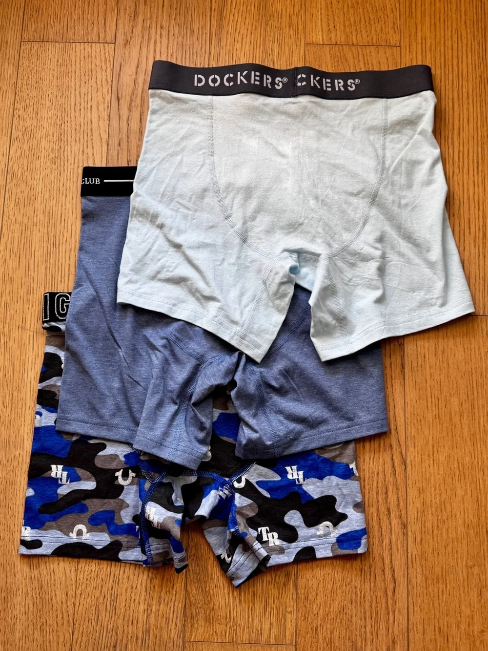 3 Pack Men’s Boxer Briefs Fly Front Tag Free, NWT Size M